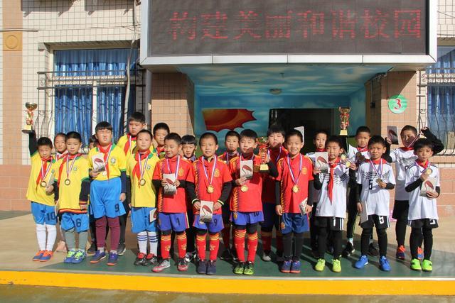 火箭力克快船3连胜 塔图姆36+10绿军大胜篮网